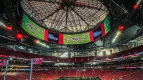 “世界非物质文化遗产：揭秘古木拱桥的智慧瑰宝”